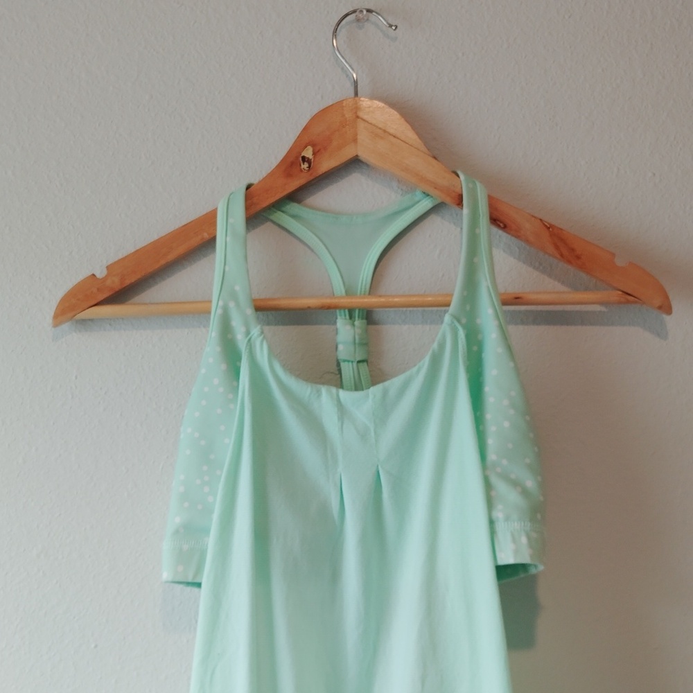Lululemon Sleeveless Cut Out Tank Top - Picture 4 of 4